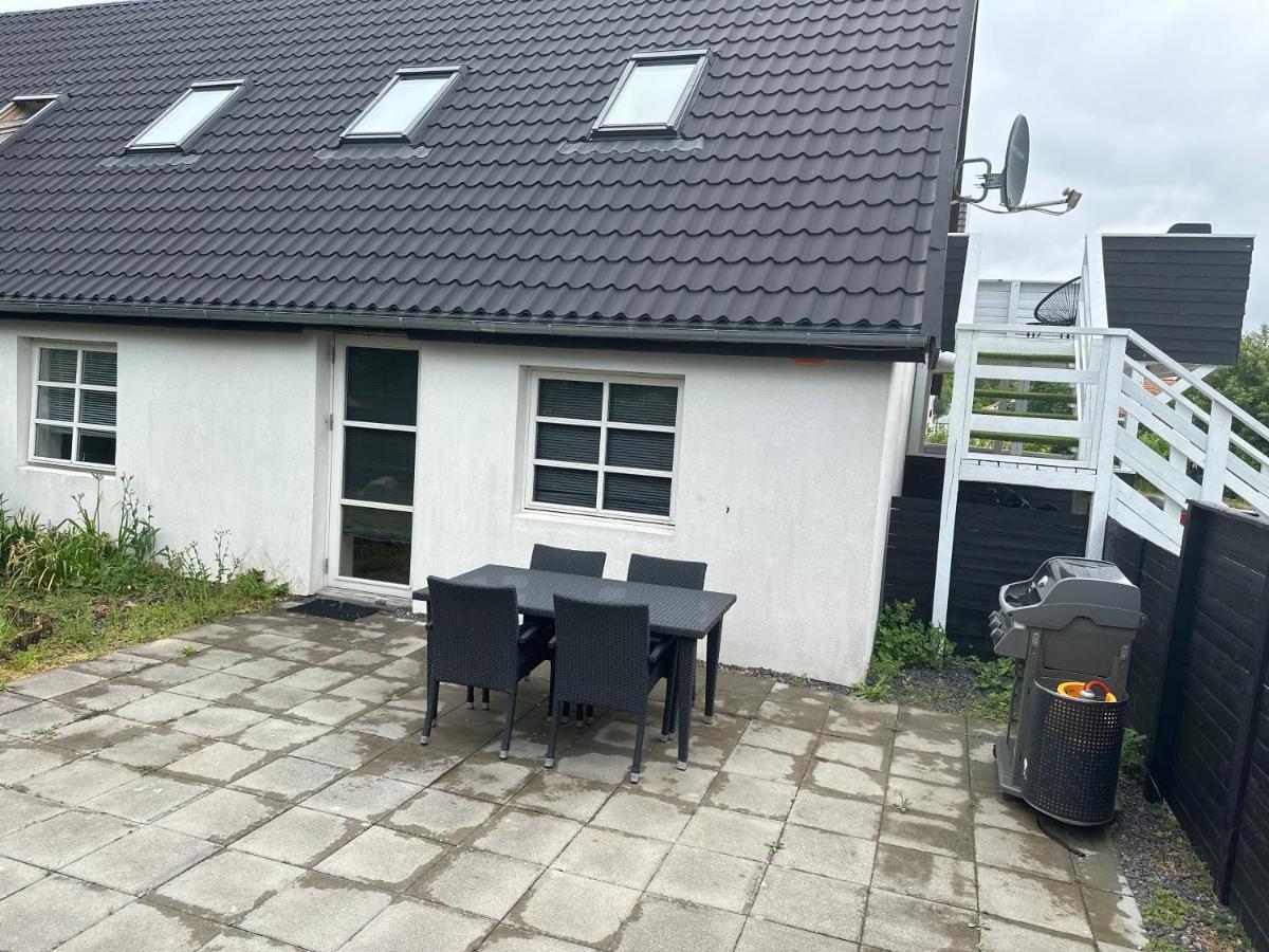 2 Bedroom Apartment Near The Sea Tisvildeleje Exterior foto